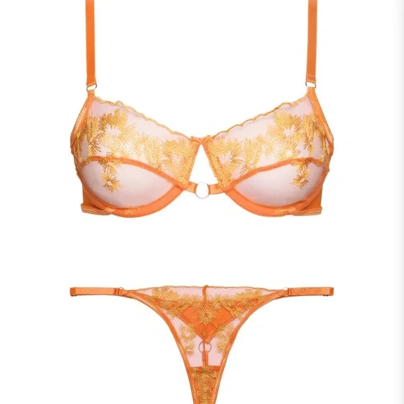 Unndr lingerie set - Picture 4 of 4